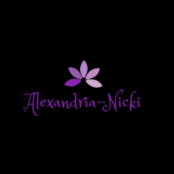 Meet your Posher, Tomeka - Picture 1 of 1